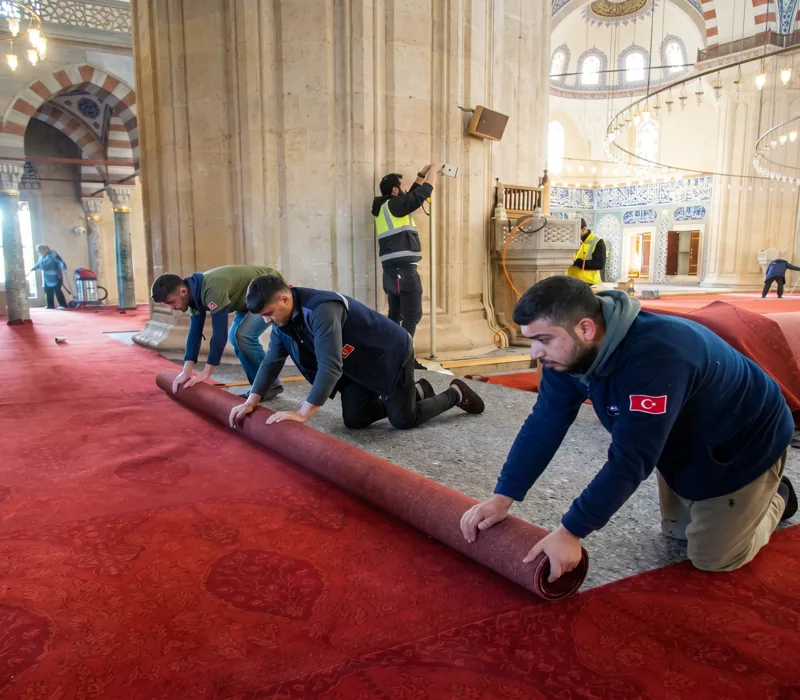 mosque carpet installations